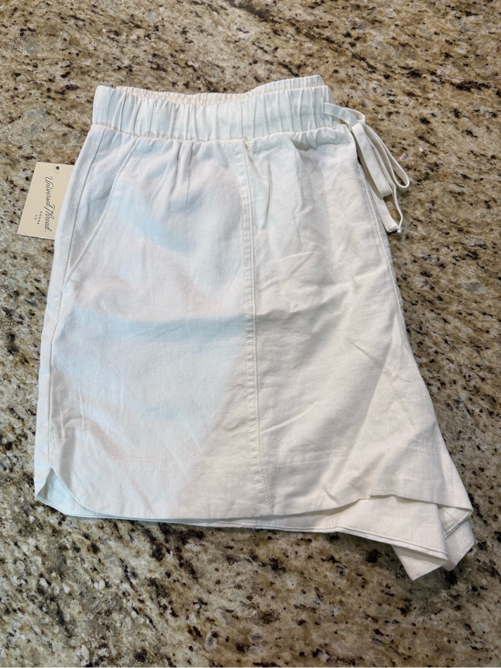 NWT Universal Thread Solid White Linen Pull On Shorts XXL